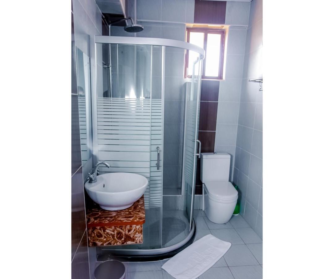 The Luke Hotel - Cravers Thika Экстерьер фото